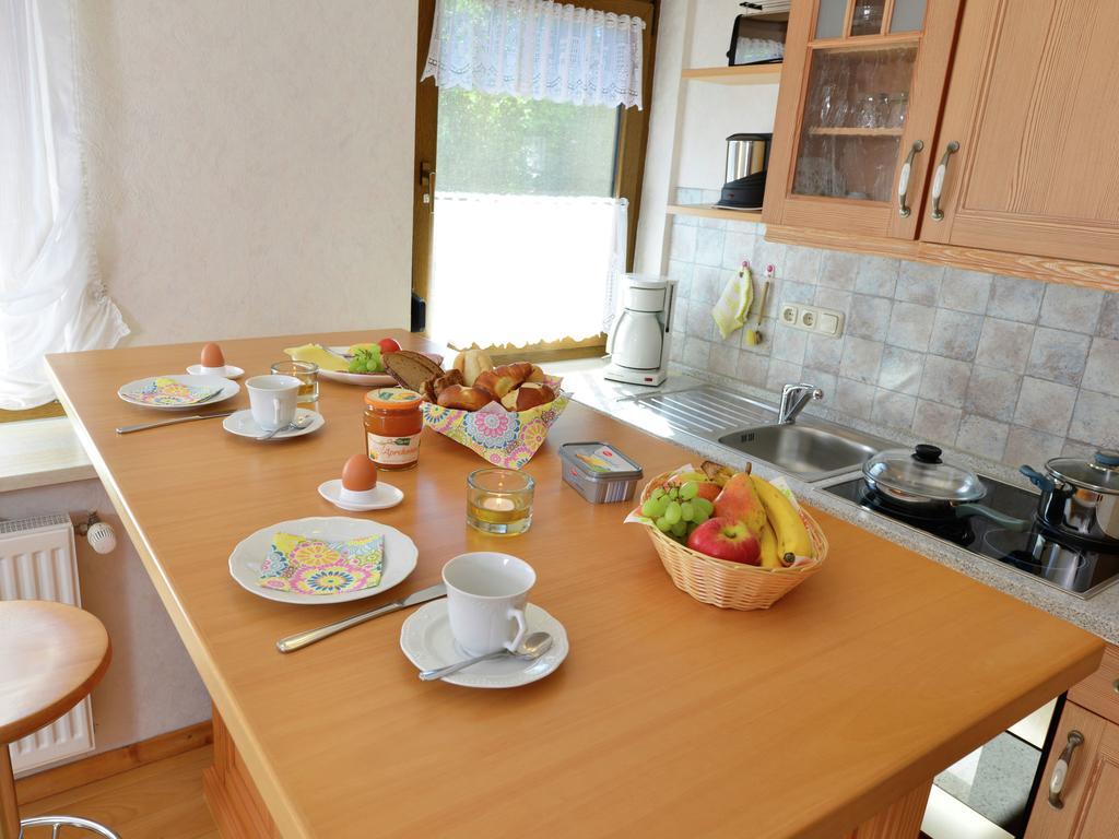 Apartment With Garden In Eimelrod Вилинген Екстериор снимка