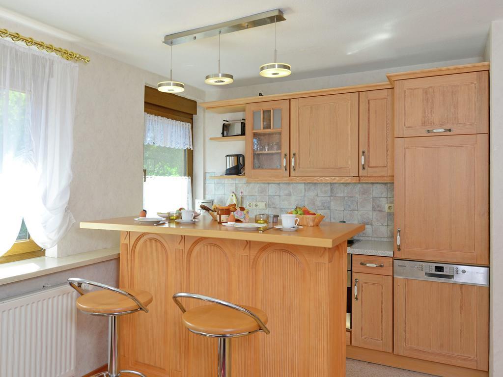Apartment With Garden In Eimelrod Вилинген Екстериор снимка